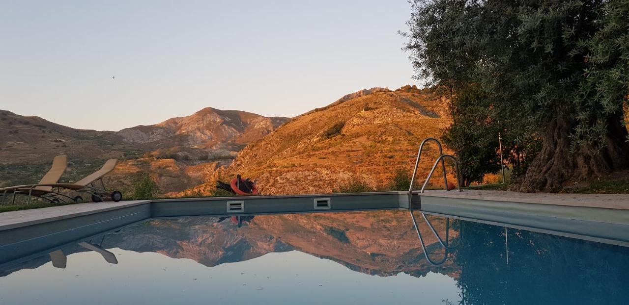 La Almunia Del Valle モナチル エクステリア 写真